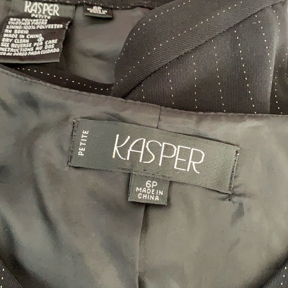 Kasper 3 piece black pinstripe pant suit- size 6P - Picture 10 of 10